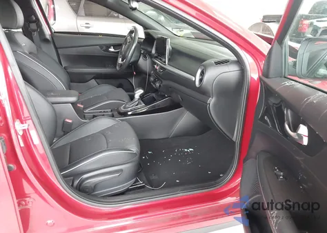 2024 Kia Forte Gt-Line z USA, uszkodzony, nr VIN 3KPF54AD2RE742313